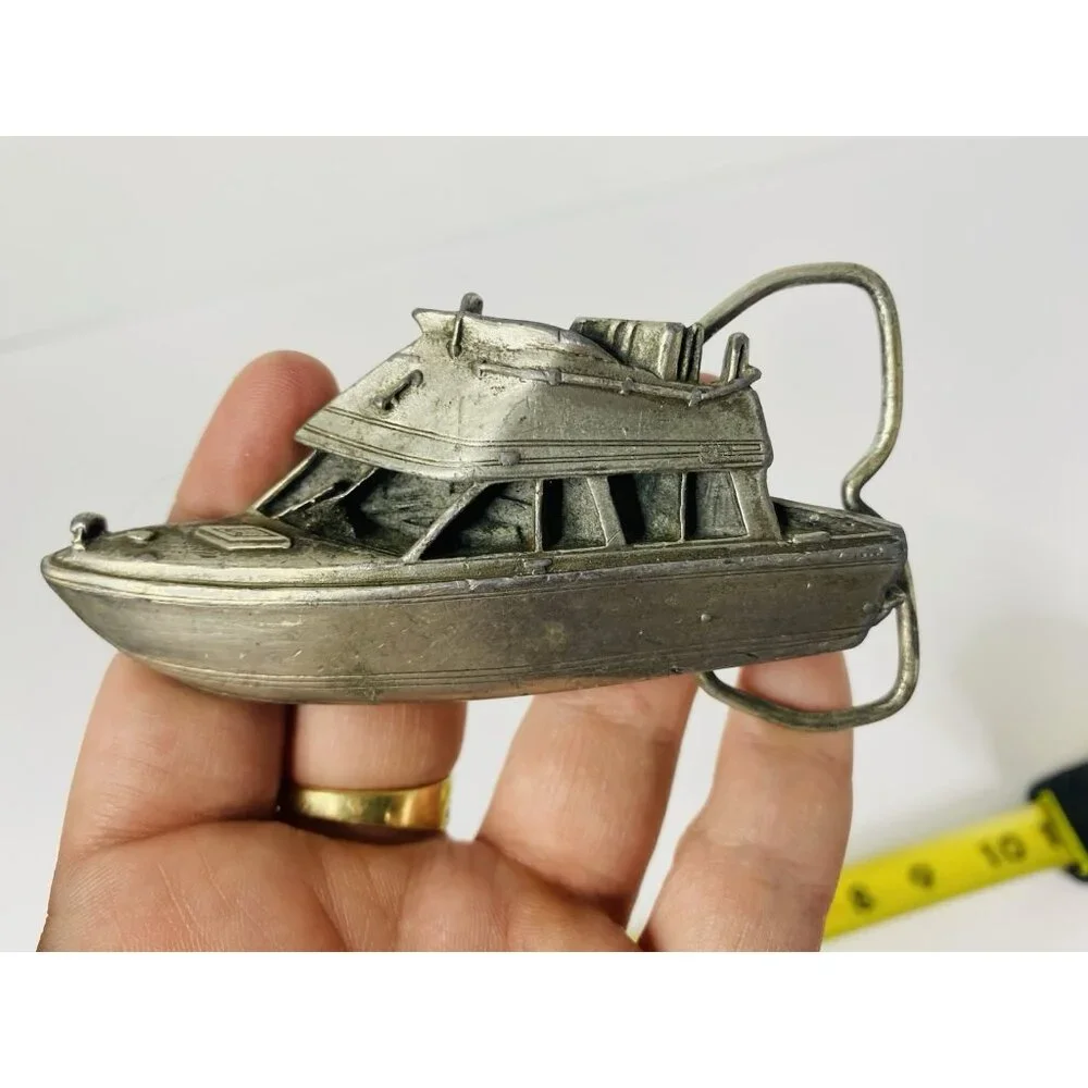 Bergamot Belt Buckle Fishing Boat Ship Cabin Cruiser Vintage 1979 Pewter‎